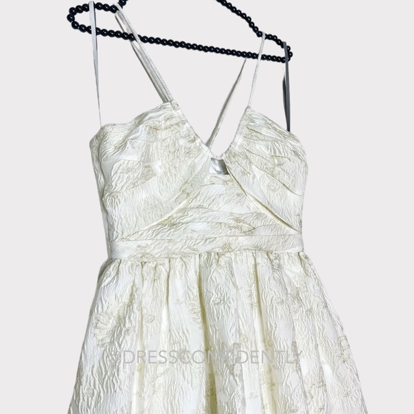 NWT MONIQUE LHUILLIER Spaghetti strap Metallic Jacquard Midi Dress - Ivory - Picture 9 of 16